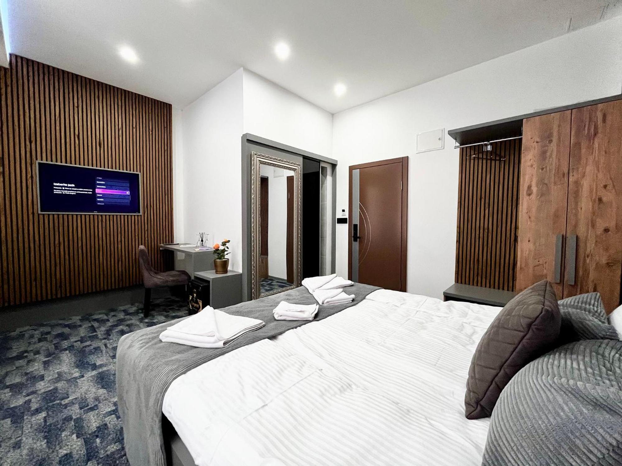 Residence Inn Orijent SJJ Exteriér fotografie