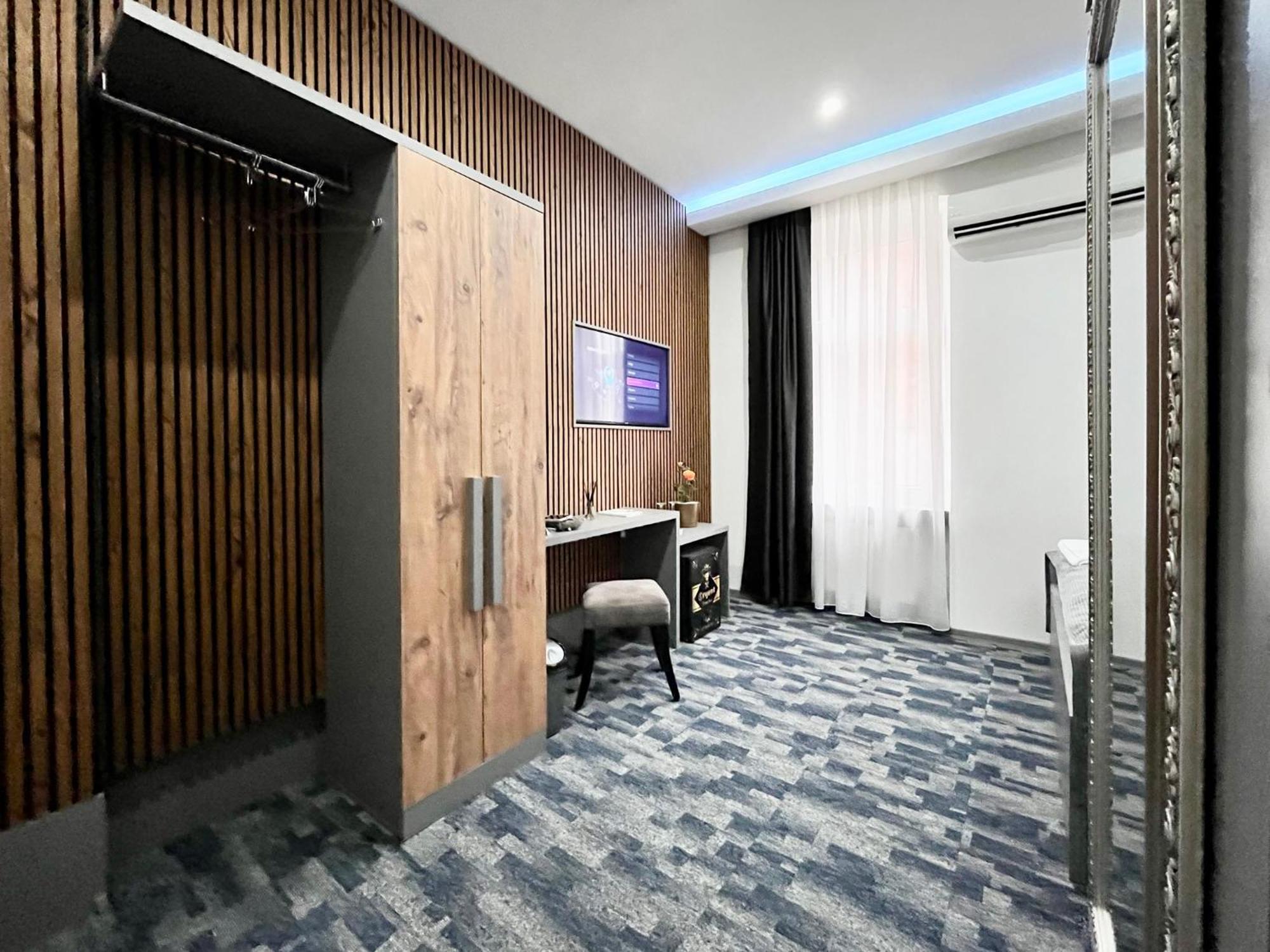 Residence Inn Orijent SJJ Exteriér fotografie